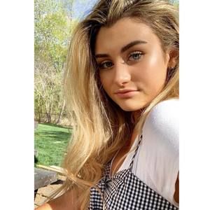 Meet your Posher, Michelyn